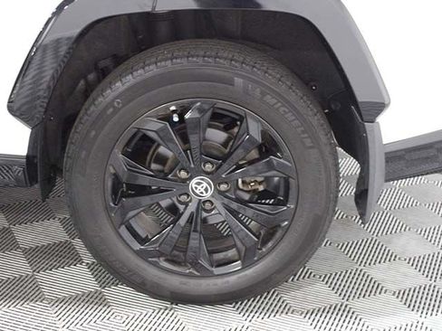 Used 2022 Toyota RAV4 XSE w/ XSE Grade Weather Package AWD/4WD image 19