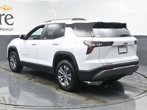 Used 2025 Chevrolet Equinox LT w/ Convenience Package II image 36