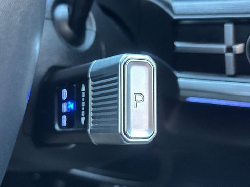 Used 2025 Hyundai Santa Fe Limited image 26