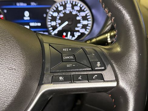 Used 2023 Nissan Sentra SR w/ SR Premium Package FWD image 28