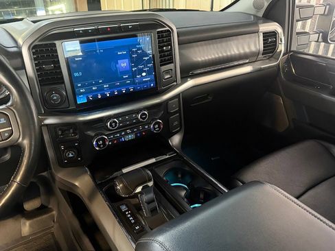 Used 2021 Ford F150 Lariat w/ Equipment Group 502A High AWD/4WD image 23