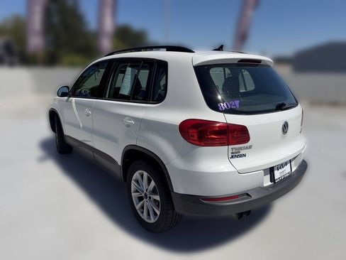 Used 2017 Volkswagen Tiguan Limited w/ Premium Package AWD/4WD image 5