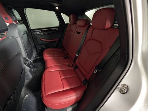 New 2026 Porsche Macan AWD/4WD image 24
