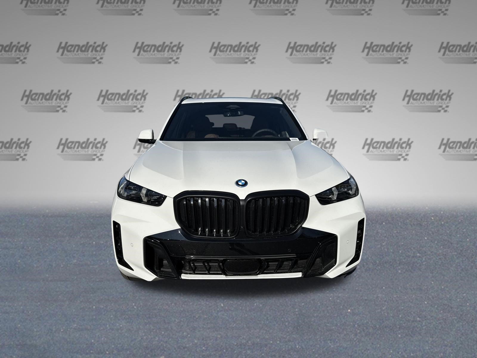 Used 2026 BMW X5 xDrive50e w/ Executive Package AWD/4WD image 3