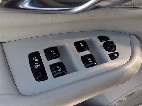 Used 2019 Volvo XC90 T6 Inscription w/ Luxury Package image 17