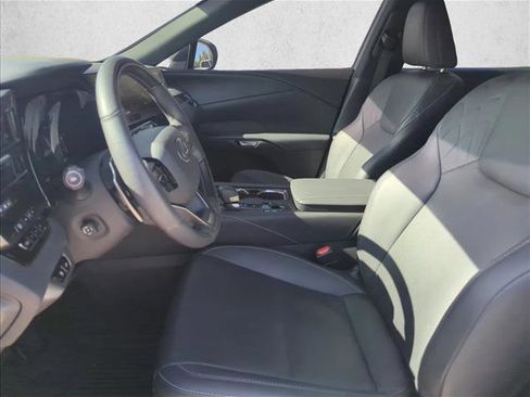 Used 2024 Lexus RX 350h w/ Accessory Package (K3) image 11