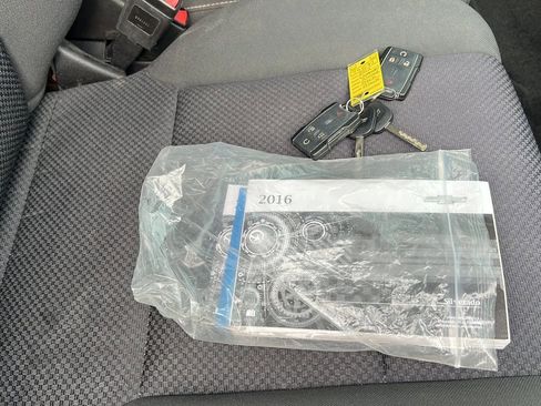 Used 2016 Chevrolet Silverado 2500 LT w/ LT Convenience Package image 21