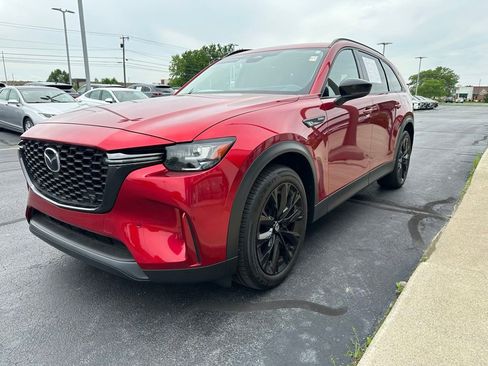 Certified 2025 MAZDA CX-90 Plug-In Hybrid w/Premium Sport AWD/4WD image 4
