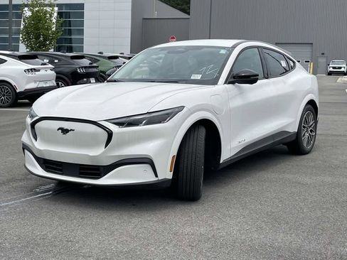 New 2025 Ford Mustang Mach-E Premium RWD image 22