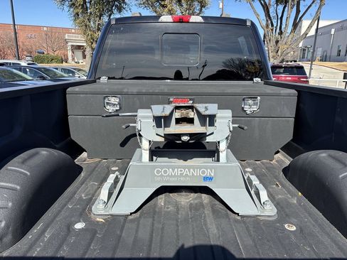 Used 2022 Ford F450 Limited w/ FX4 Off-Road Package image 30