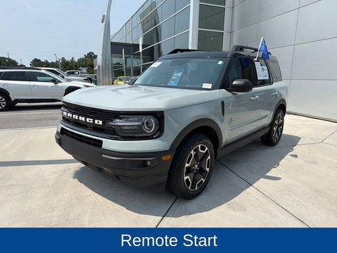 Certified 2022 Ford Bronco Sport Outer Banks w/ Tech Package AWD/4WD image 5
