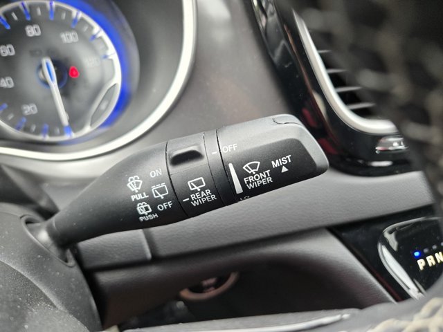Used 2026 Chrysler Pacifica Select FWD image 22