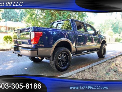 Used 2018 Nissan Titan Platinum Reserve w/ Platinum Utility Package AWD/4WD image 10