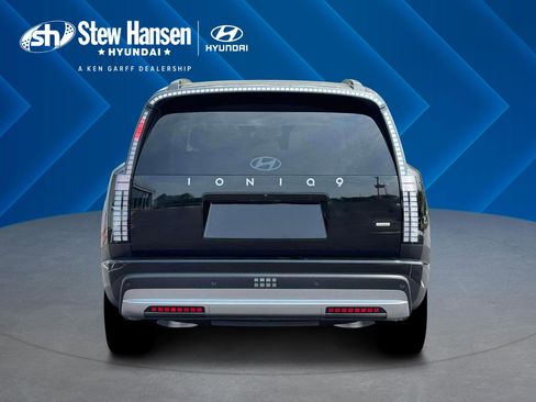 New 2026 Hyundai Ioniq 9 SE AWD/4WD image 7