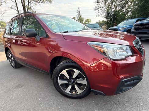 Used 2018 Subaru Forester 2.5i w/ Alloy Wheel Package AWD/4WD image 1