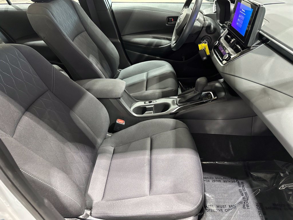 Used 2024 Toyota Corolla LE FWD image 16