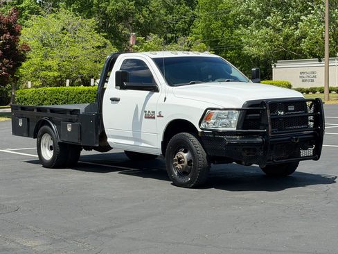 Used 2018 RAM 3500 Tradesman w/ Power & Remote Entry Group AWD/4WD image 4