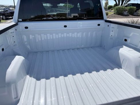 Certified 2026 Chevrolet Silverado 1500 LT AWD/4WD image 23