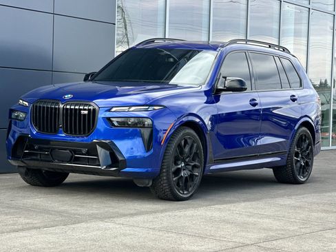 Used 2025 BMW X7 M60i w/ Executive Package AWD/4WD image 7