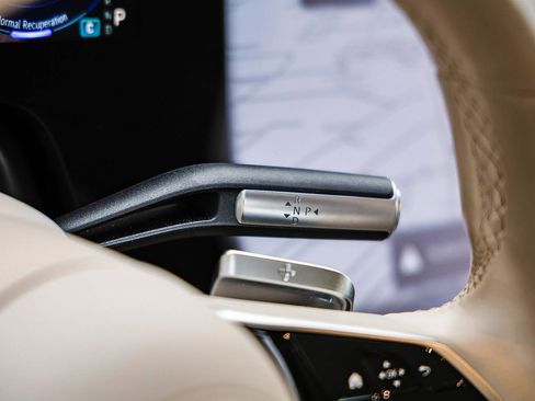 Certified 2023 Mercedes-Benz EQS 580 4MATIC SUV image 21