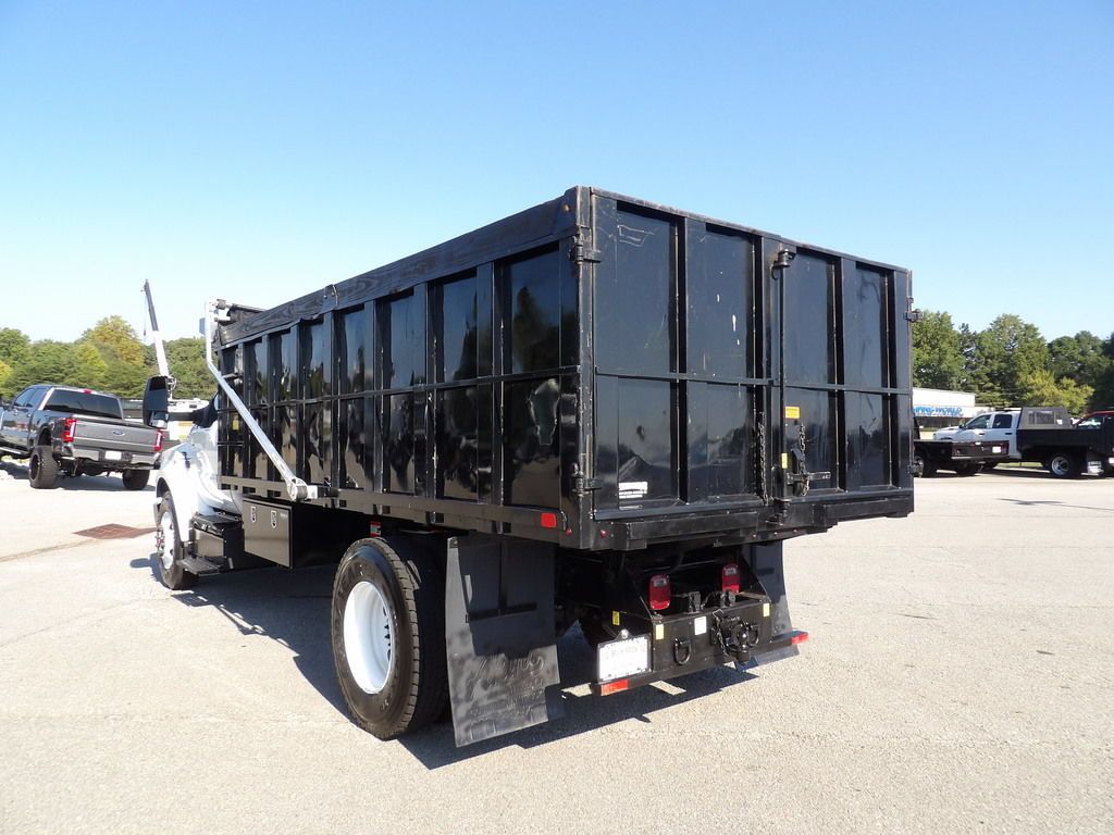 Used 2025 Ford F650 2WD Regular Cab Super Duty image 17