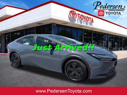 Used 2023 Toyota Prius LE