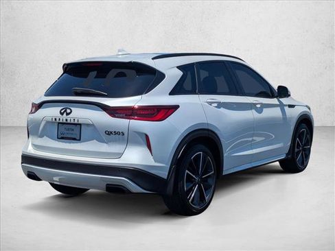Used 2023 INFINITI QX50 Sport FWD image 5