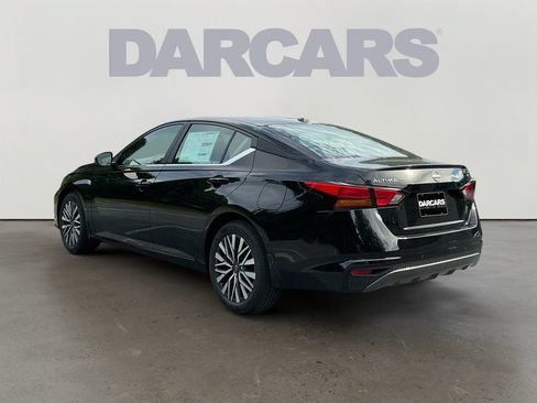 New 2026 Nissan Altima 2.5 SV FWD image 5