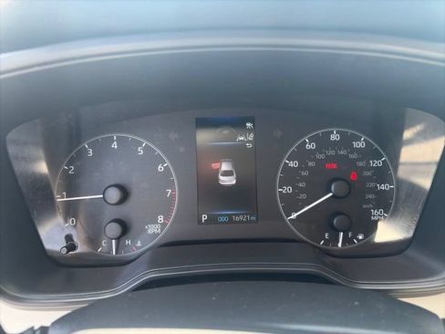 Used 2023 Toyota Corolla LE w/ Carpet Mat Package (TMS) FWD image 11