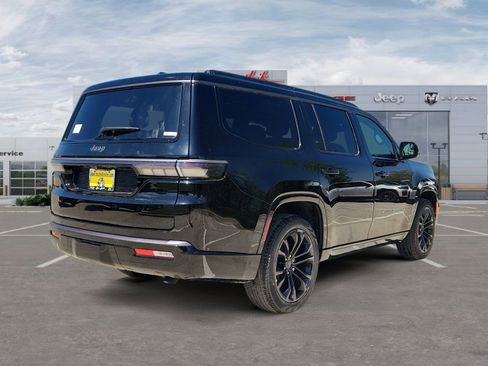 New 2026 Jeep Grand Wagoneer Summit AWD/4WD image 5