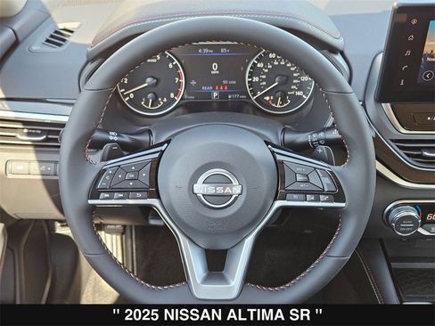 New 2025 Nissan Altima 2.5 SR image 23