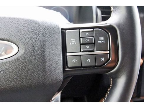 Used 2023 Ford Expedition Platinum RWD image 18