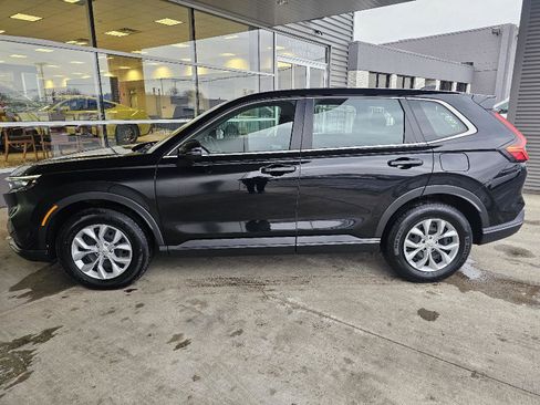 Used 2024 Honda CR-V LX image 2