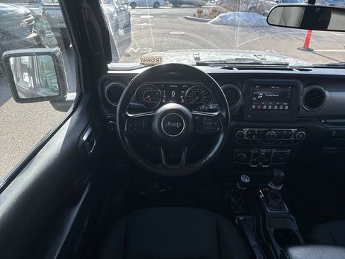 Used 2021 Jeep Wrangler Unlimited Sport image 13