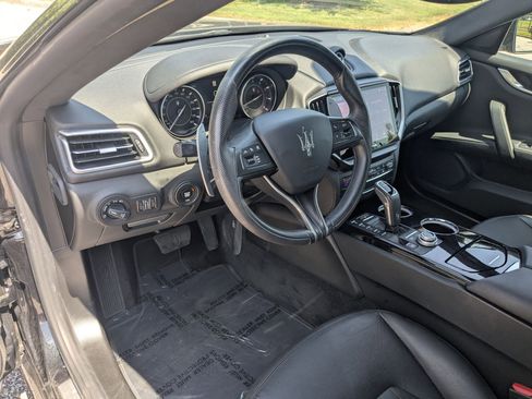Certified 2022 Maserati Ghibli Modena image 10