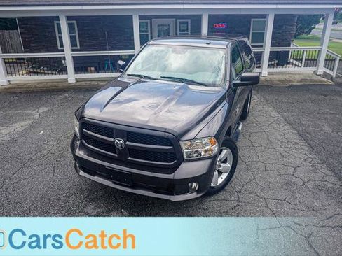 Used 2015 RAM 1500 Express RWD image 3