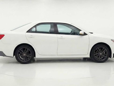 Certified 2025 Toyota Camry SE image 7