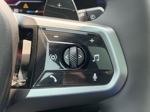 Certified 2025 BMW X3 xDrive30i w/ Premium Package image 22