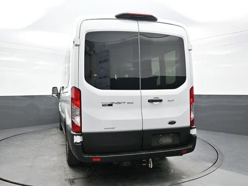 Used 2022 Ford Transit 350 XLT image 5
