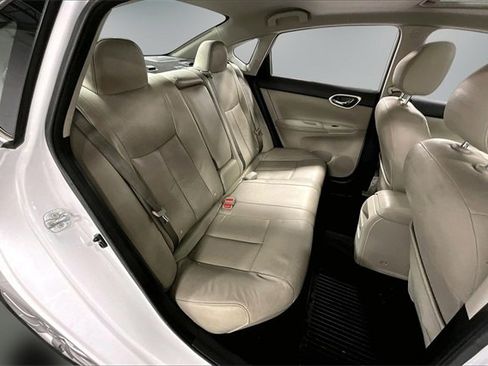 Used 2015 Nissan Sentra SL w/ SL Premium Package image 25
