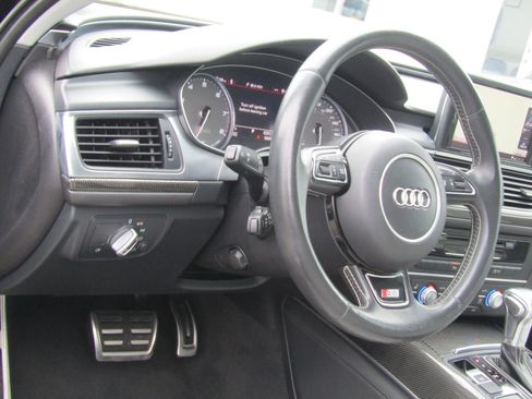 Used 2014 Audi S6 Prestige w/ Driver Assistance Package image 9