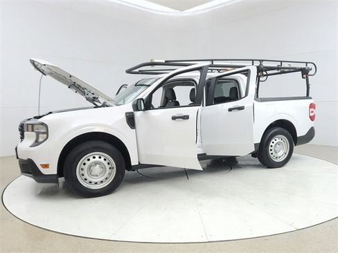 Used 2025 Ford Maverick XLT w/ Equipment Group 302A image 10