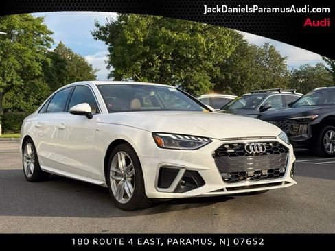 Used 2024 Audi A4 2.0T Premium AWD/4WD image 3