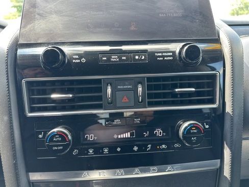 Used 2022 Nissan Armada SV image 40