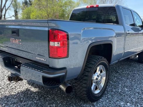 Used 2016 GMC Sierra 2500 Denali w/ Duramax Plus Package image 9