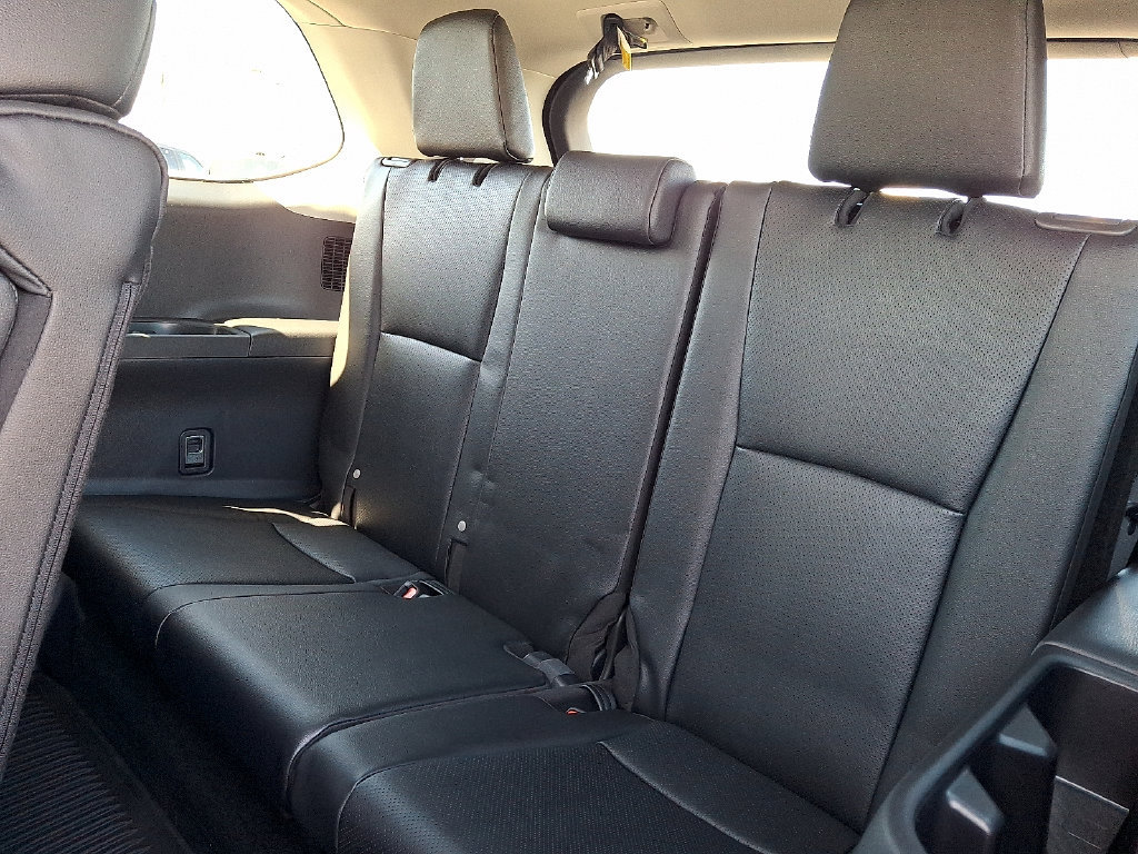 New 2026 Toyota Grand Highlander XLE FWD image 8