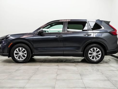 Used 2025 Honda CR-V LX image 8