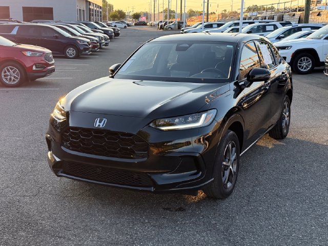 Used 2023 Honda HR-V EX-L image 1