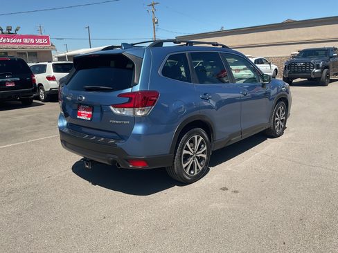 Used 2019 Subaru Forester Limited AWD/4WD image 6
