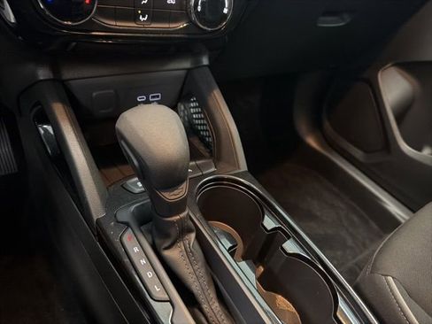 Used 2024 Chevrolet TrailBlazer LT image 21